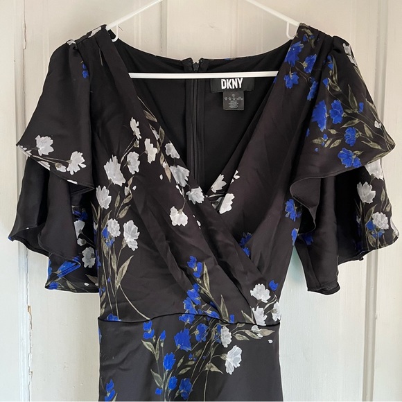 DKNY dress with flutter sleeves deep V neck black blue white floral print sz 16 - Picture 7 of 13